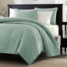 Load image into Gallery viewer, Full / Queen Seafoam Blue Green Quilted Coverlet Quilt Set with 2 Shams
